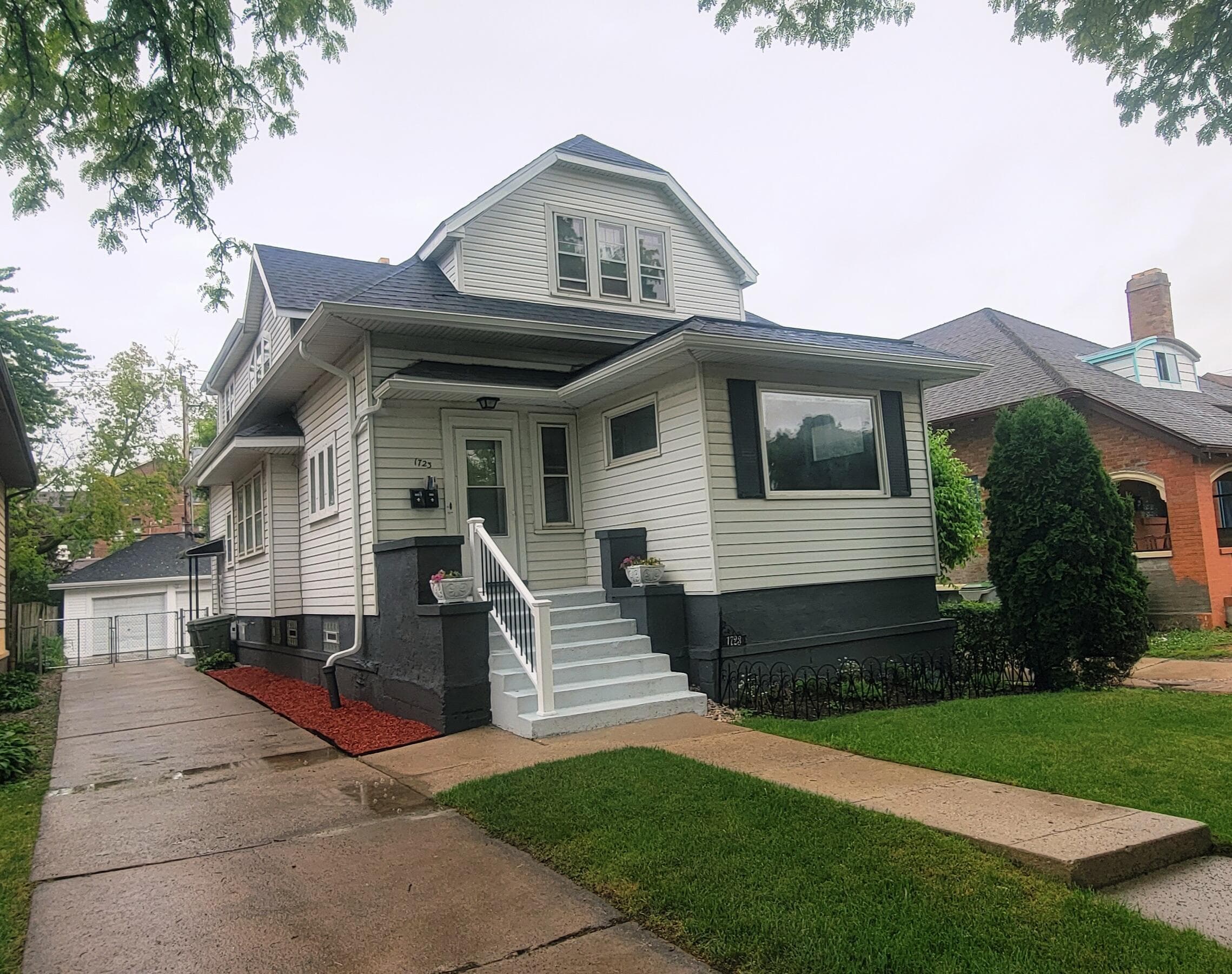 1723 S Layton Blvd